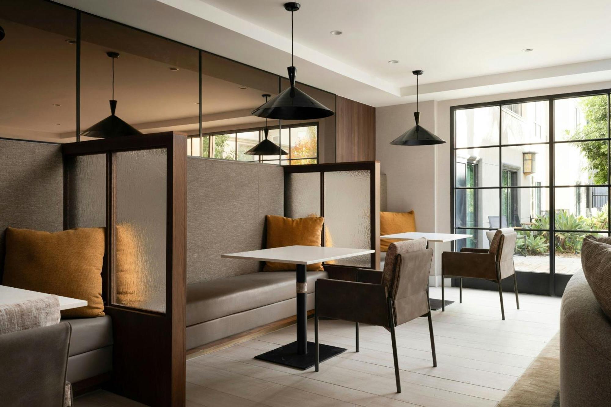 Courtyard By Marriott Los Angeles Pasadena Old Town Exterior foto