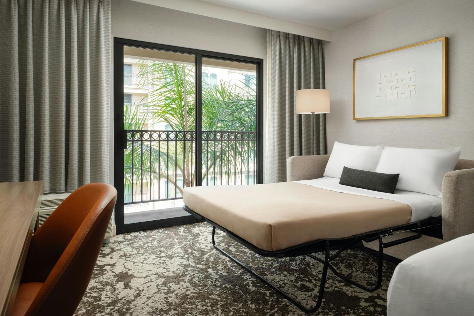 Courtyard By Marriott Los Angeles Pasadena Old Town Exterior foto