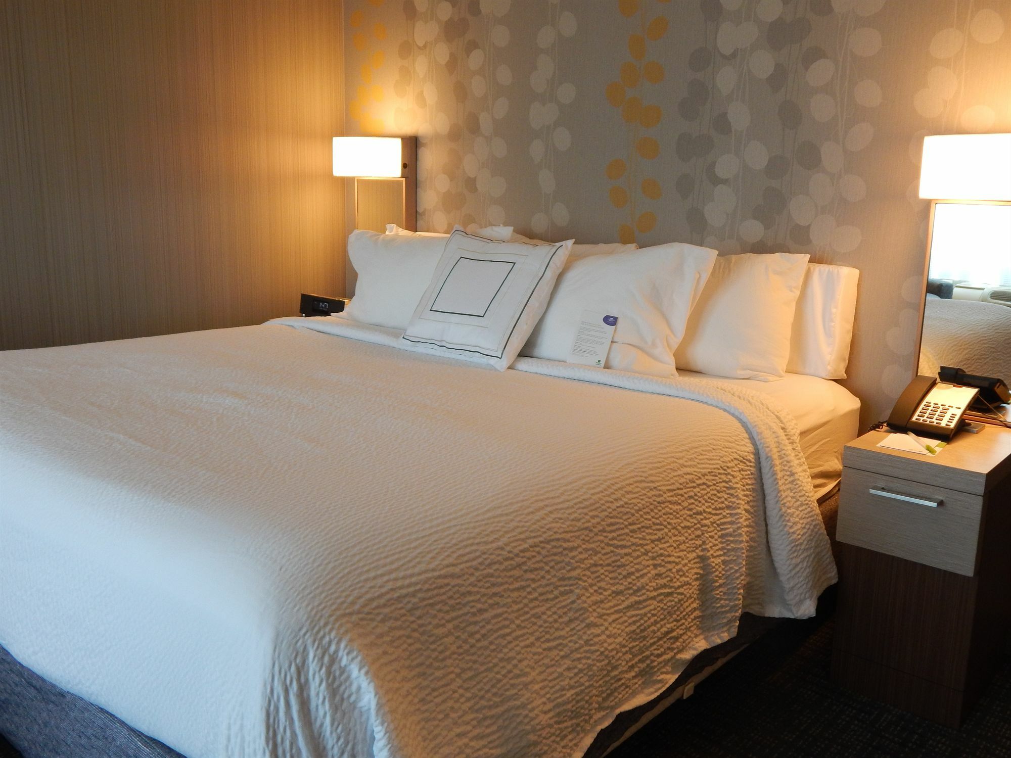 Courtyard By Marriott Los Angeles Pasadena Old Town Exterior foto
