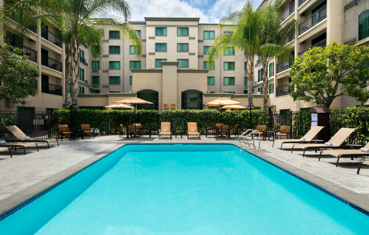 Courtyard By Marriott Los Angeles Pasadena Old Town Exterior foto